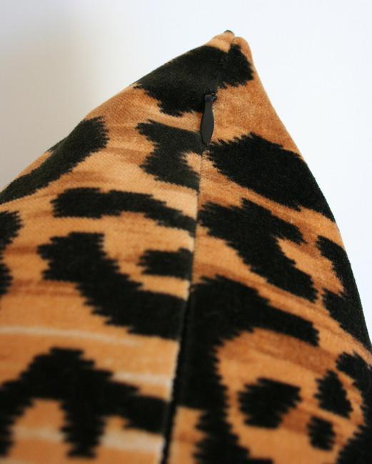 Leopard Velvet Pillow Cover